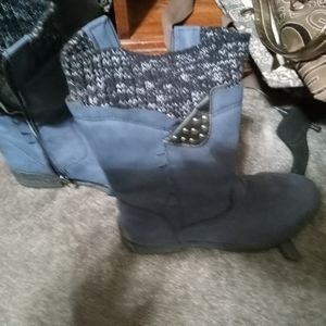 BOOTS BOOTS BOOTS